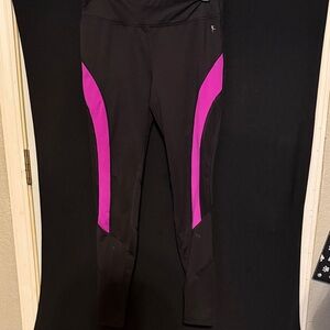 Danskin Now Black Leggings